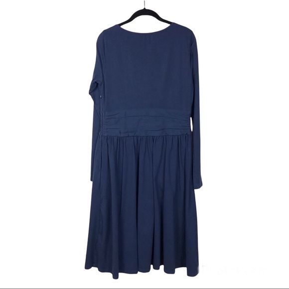 eShakti Navy Blue Keyhole Round Neck Long Sleeve Ruched Waist Midi Dress
Size M - Picture 3 of 6